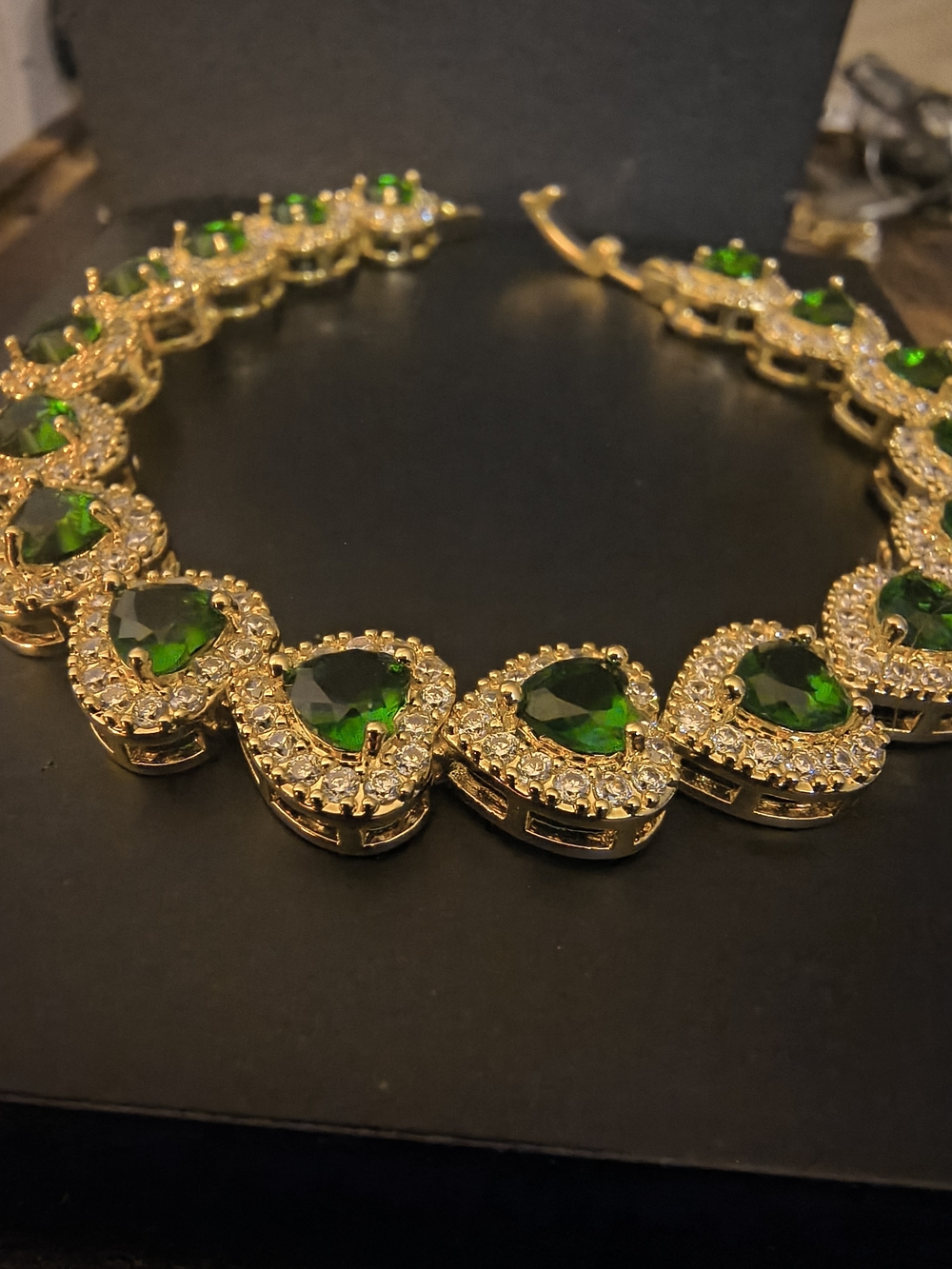 Size 6.5 Gold Plated Bracelet with Emerald Green Heart Stones - Women Jewelry